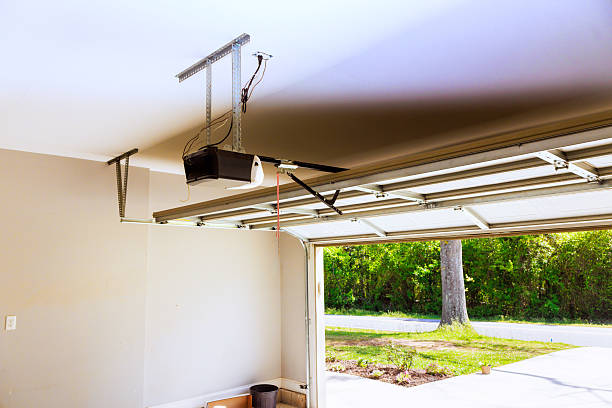 Top rated local Garage Door Roller Replacement specialists in Upper Brookville, NY